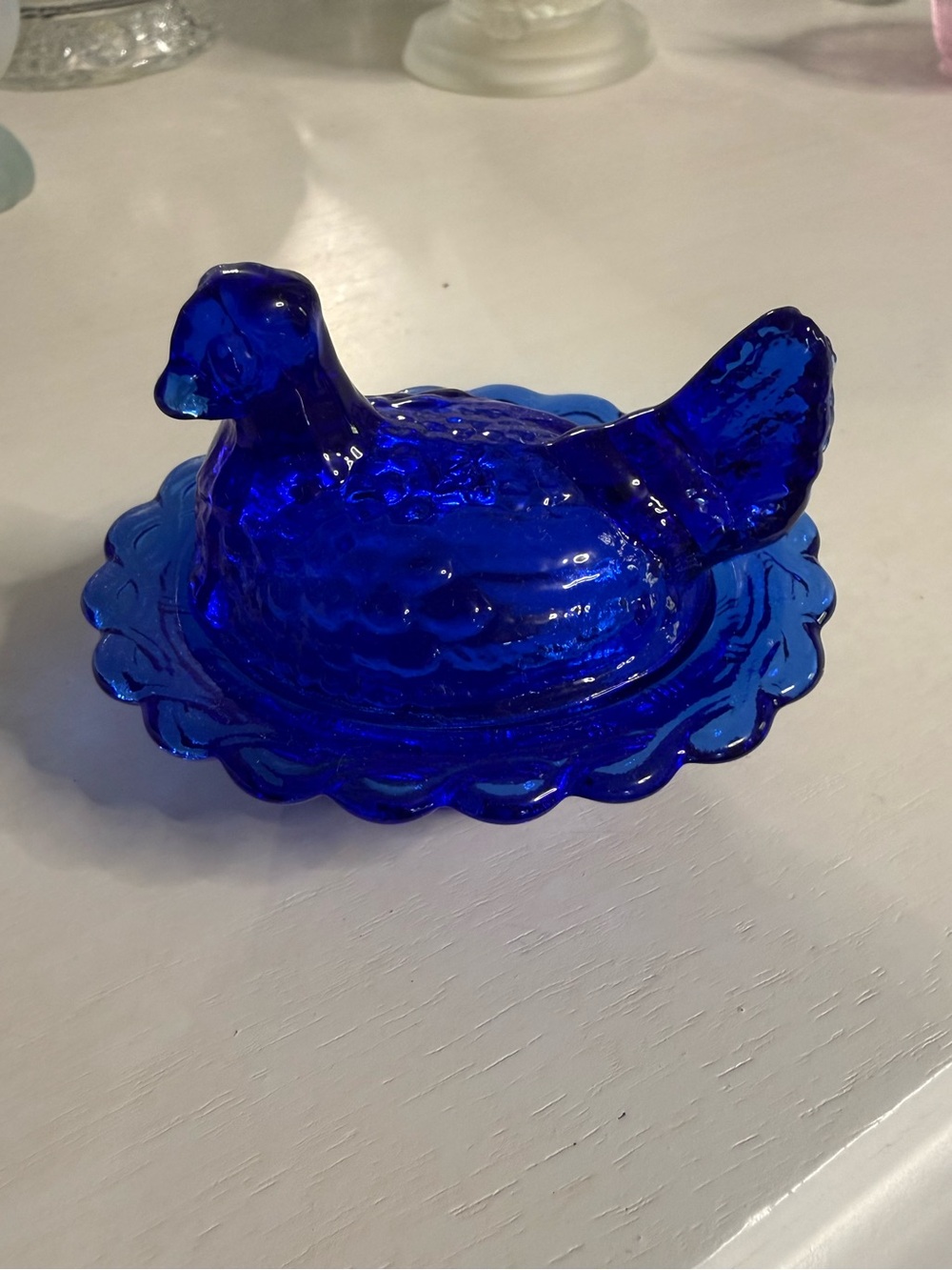 Mini Mosser Cobalt blue hen on nest - not vintage